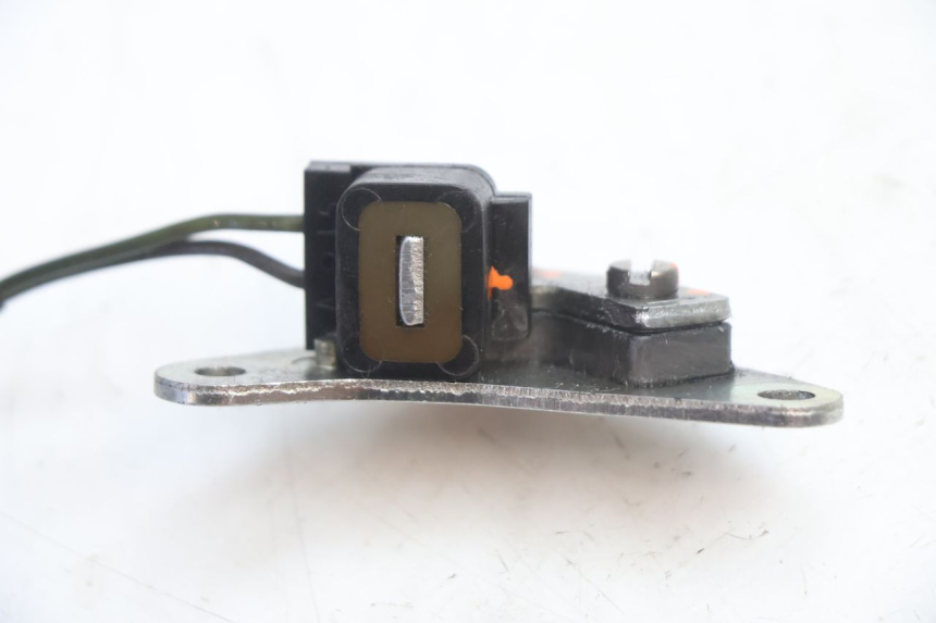 photo de ACCENSIONE CAPTATORI SUZUKI GSR 600 (2005 - 2012) - Altra angolazione