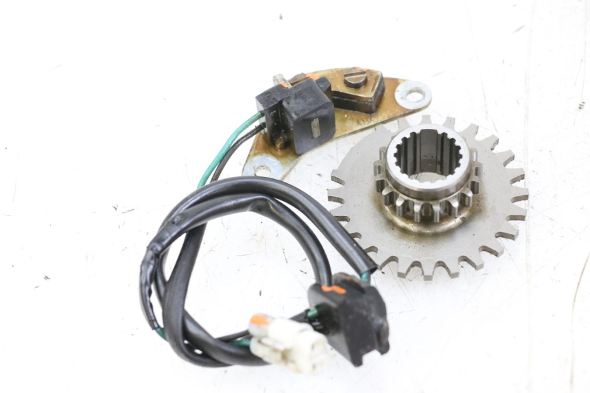 photo de ACCENSIONE CAPTATORI SUZUKI GSR 750 (2011 - 2017) - Altra angolazione