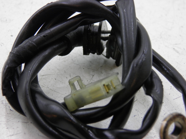 photo de ACCENSIONE CAPTATORI YAMAHA FZS FAZER 1000 (2003 - 2005) - Dettaglio del componente