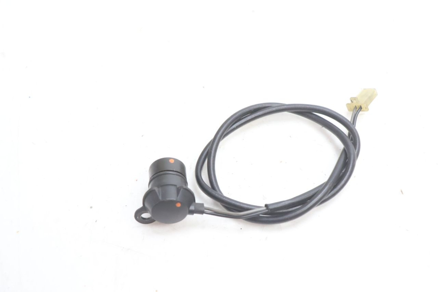 photo de ACCENSIONE CAPTATORI YAMAHA YZF R GENESIS 750 (1993 - 1998) - Altra angolazione