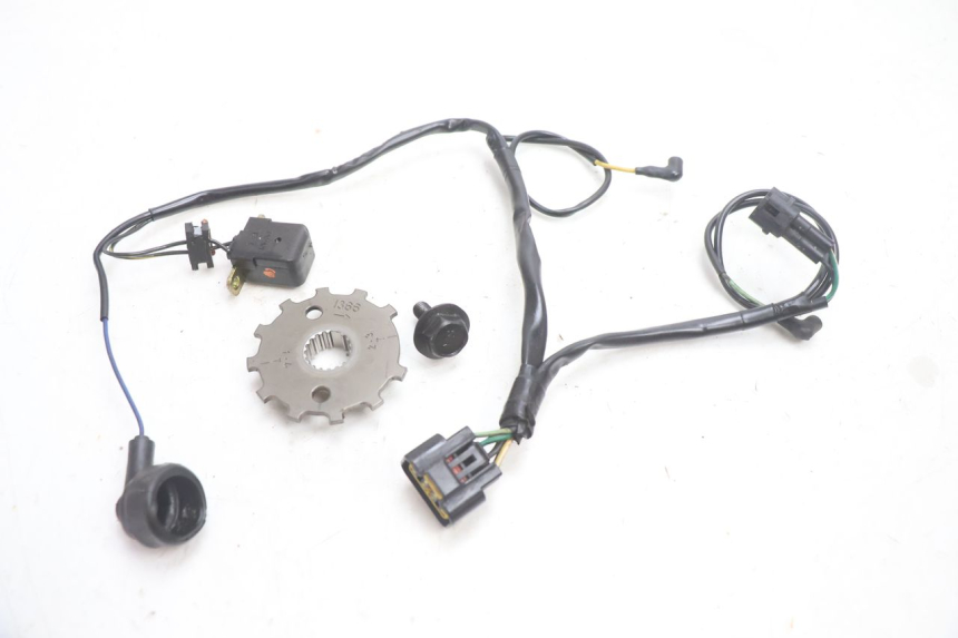 photo de ACCENSIONE CAPTATORI KAWASAKI ZX-6R ZX6R 600 (2000 - 2002) - Marcature e riferimenti originali