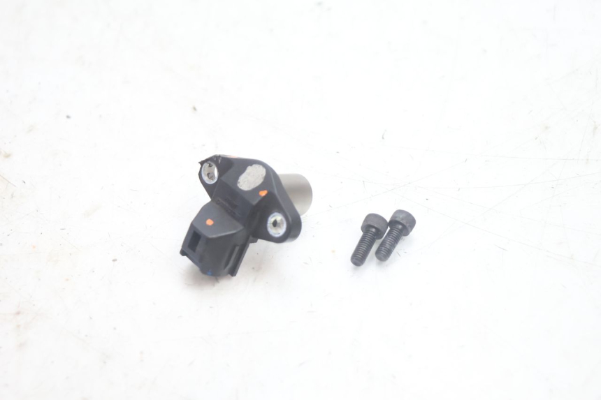 photo de ALBERO CAMME CAPTATORI SUZUKI BURGMAN EXECUTIVE ABS 650 (2006 - 2012) - Primo piano tecnico