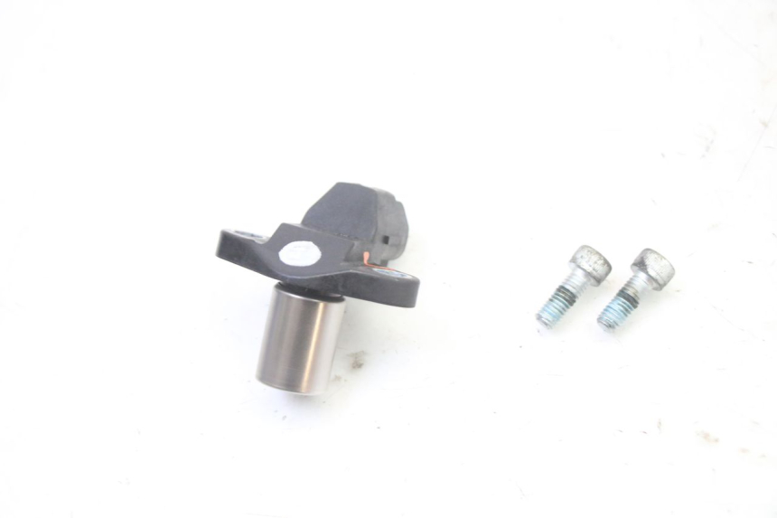 photo de ALBERO CAMME CAPTATORI SUZUKI GSR 750 (2011 - 2017) - Vista principale