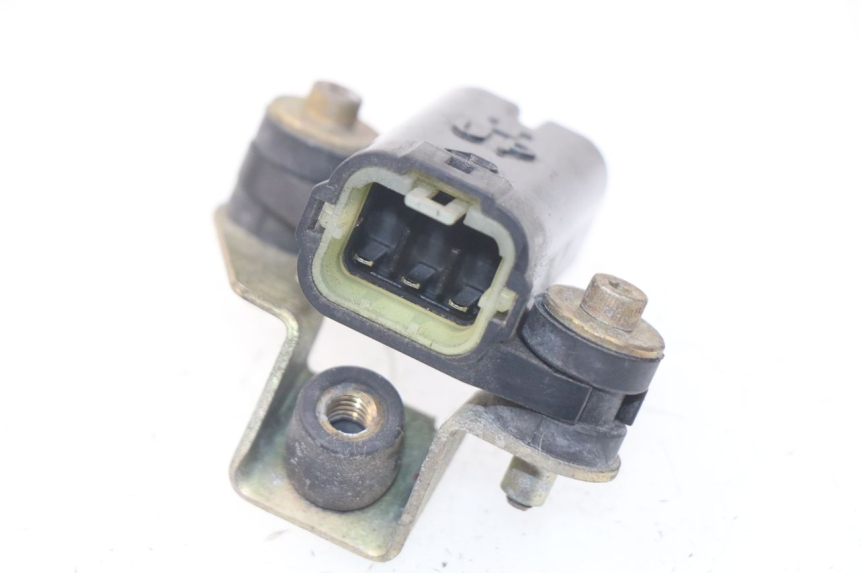 photo de Sensore di caduta MV AGUSTA BRUTALE R WALLY 910 (2008 - 2008) - Zoom sullo stato d'uso