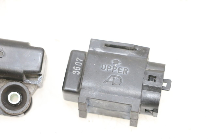 photo de SENSORE INCLINAZIONE SUZUKI BURGMAN 650 (2013 - 2020) - Altra angolazione