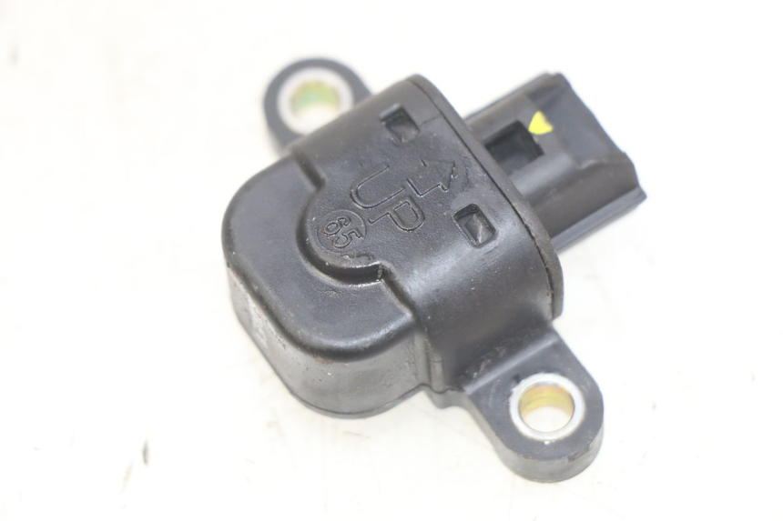 photo de SENSORE CADUTA KYMCO DOWNTOWN ABS 125 (2015 - 2017) - Altra angolazione