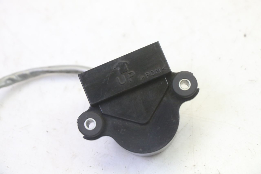 photo de CAPTEUR CADUTA HONDA FES S-WING SWING ABS 125 (2007 - 2015) - Dettaglio del componente