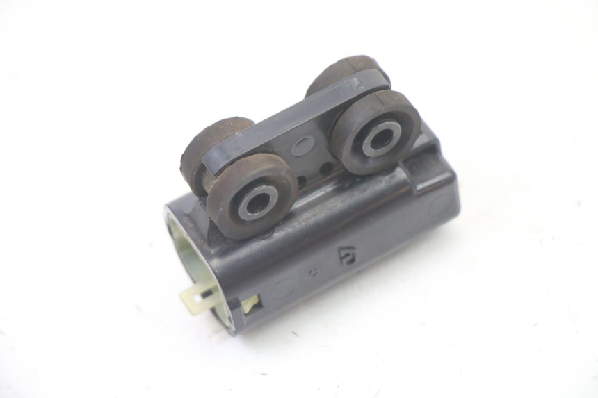 photo de SENSORE INCLINAZIONE MBK OVETTO 4T 50 (2008 - 2016) - Primo piano tecnico