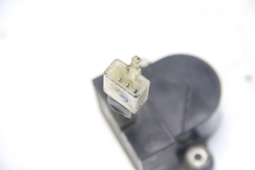 photo de CAPTEUR CHUTE HONDA PES PS I 125 (2006 - 2012) - Zoom sullo stato d'uso