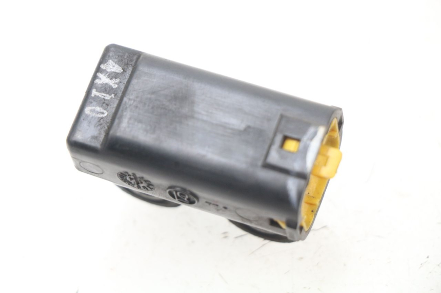 photo de SENSORE INCLINAZIONE YAMAHA XMAX X-MAX ABS 125 (2014 - 2016) - Zoom sullo stato d'uso