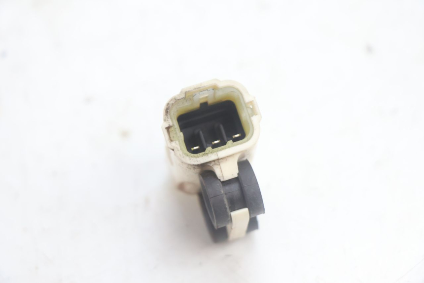 photo de CAPTEUR CADUTA YAMAHA XMAX X-MAX 125 (2006 - 2009) - Zoom sullo stato d'uso