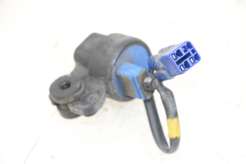 photo de CAPTEUR CADUTA PIAGGIO X10 125 (2012 - 2017) - Zoom sullo stato d'uso