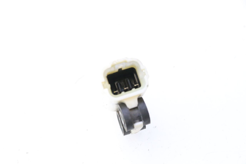 photo de SENSORE INCLINAZIONE YAMAHA XP T-MAX ABS 500 (2005 - 2005) - Zoom sullo stato d'uso