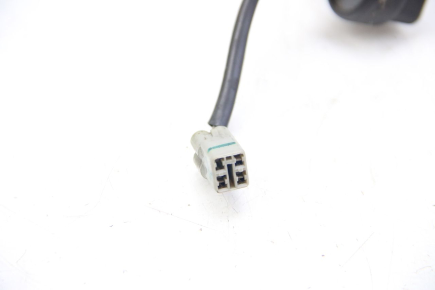 photo de CAPTEUR CADUTA PIAGGIO ZIP 4T 50 (2018 - 2020) - Altra angolazione