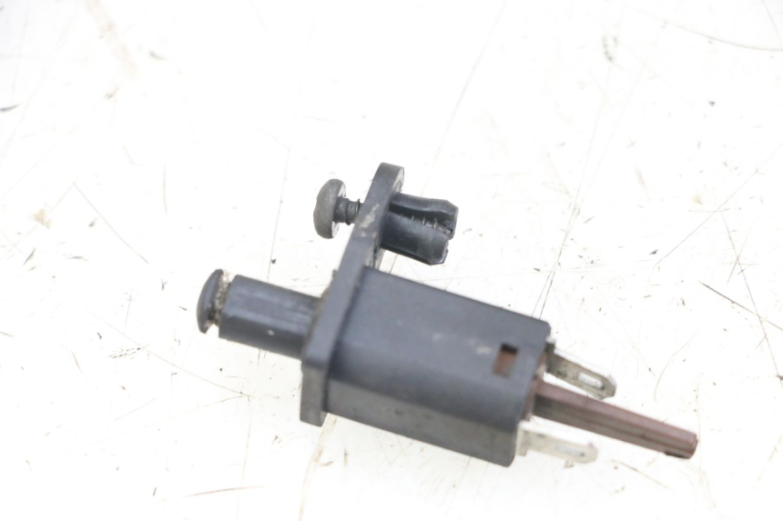 photo de SENSORE APERTURA BAULE PIAGGIO X10 125 (2012 - 2017) - Dettaglio del componente