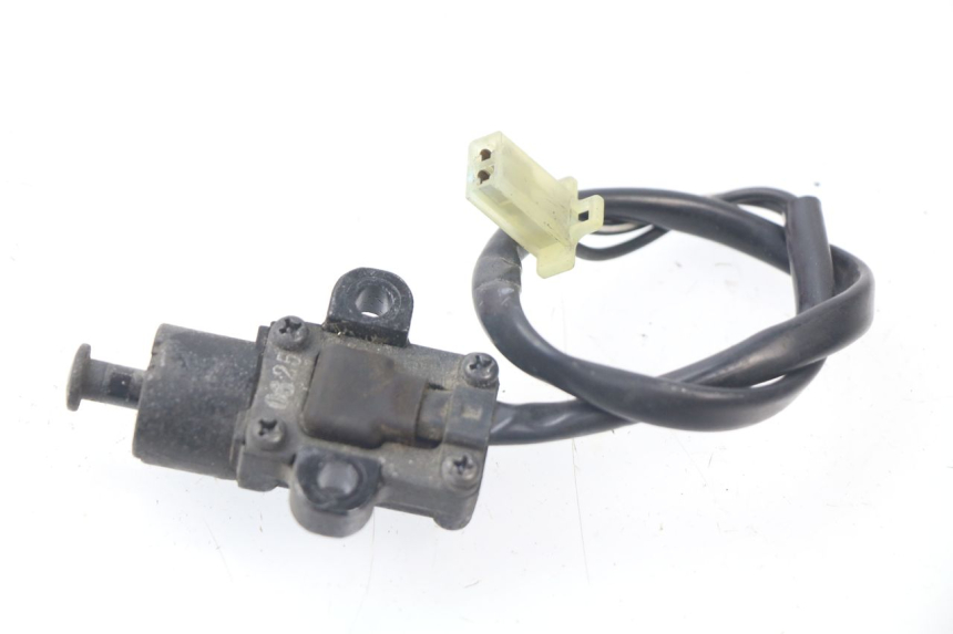 photo de Sensore apertura sella SUZUKI AN BURGMAN 400 (2006 - 2010) - Altra angolazione