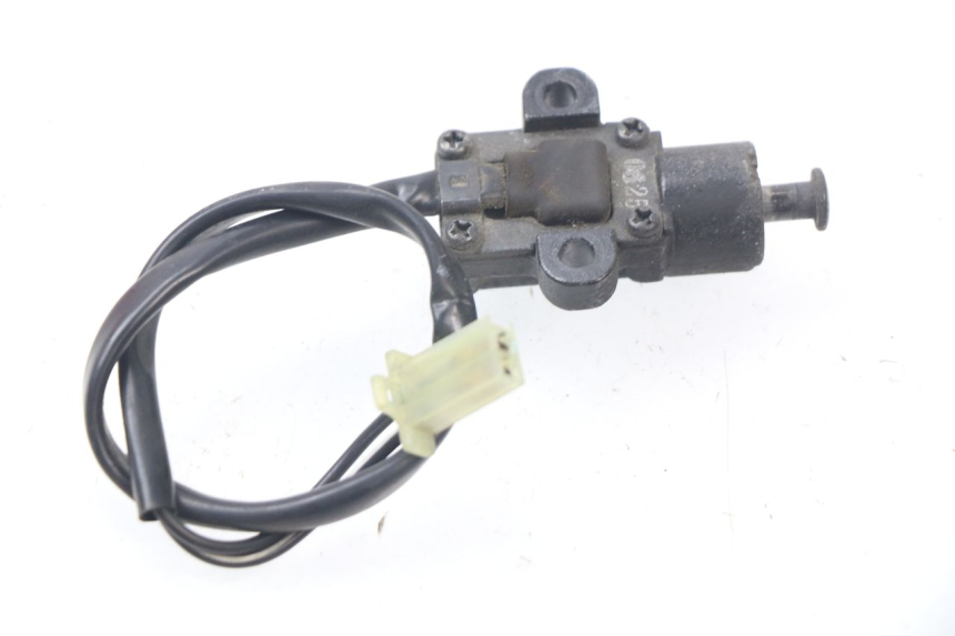 photo de Sensore apertura sella SUZUKI AN BURGMAN 400 (2006 - 2010) - Primo piano tecnico