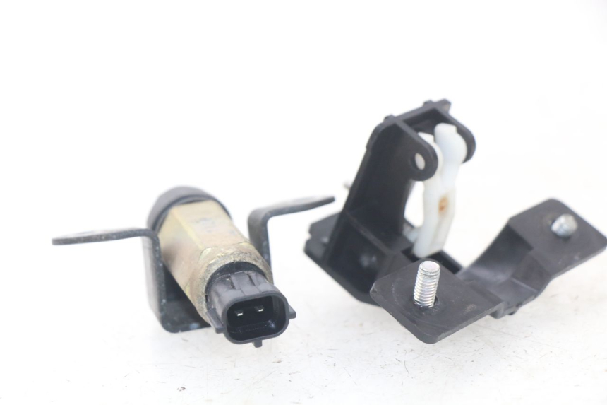 photo de Sensore apertura sella YAMAHA FJR ABS 1300 (2006 - 2012) - Zoom sullo stato d'uso