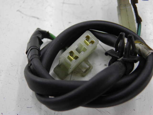 photo de Sensore apertura sella HONDA FES PANTHEON 125 (2003 - 2007) - Zoom sullo stato d'uso