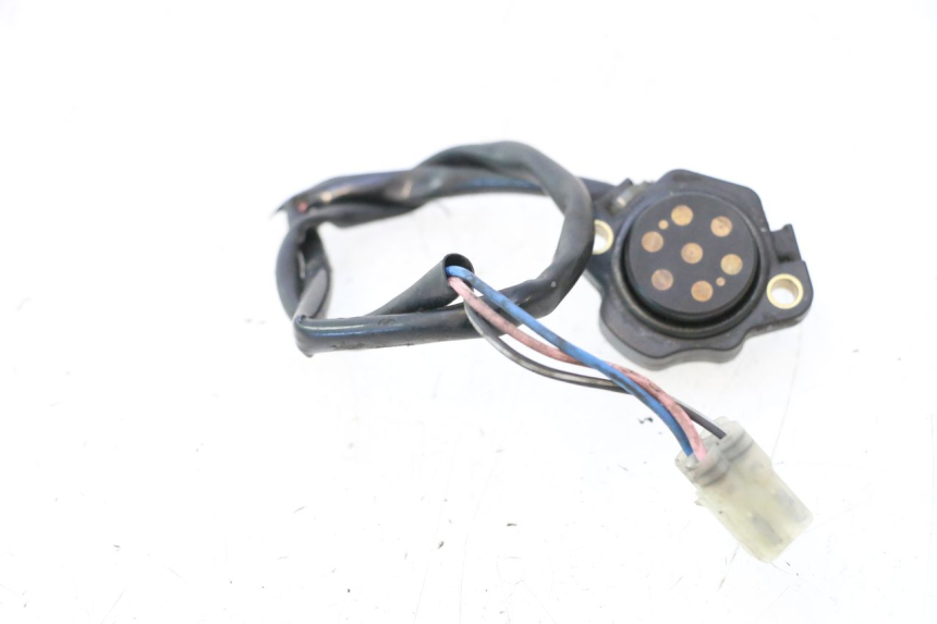 photo de SENSORE FOLLE SUZUKI SV S 650 (2003 - 2009) - Primo piano tecnico