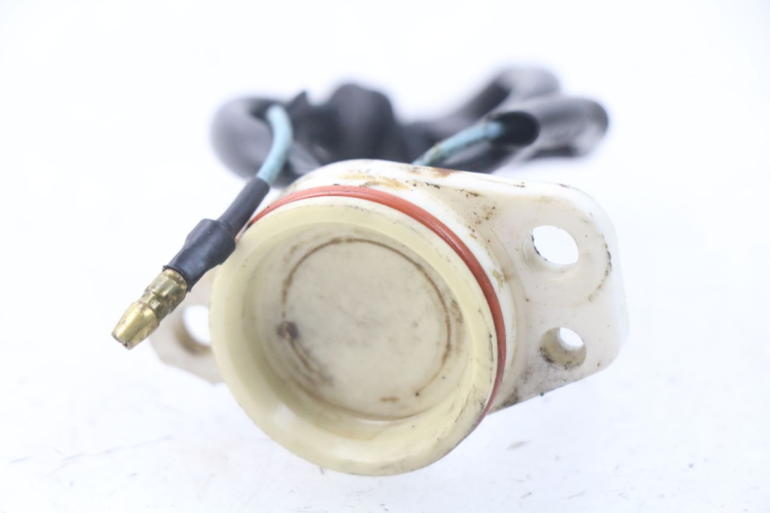 photo de Sensore di Punto Morto YAMAHA TDM ABS 900 (2002 - 2014) - Altra angolazione