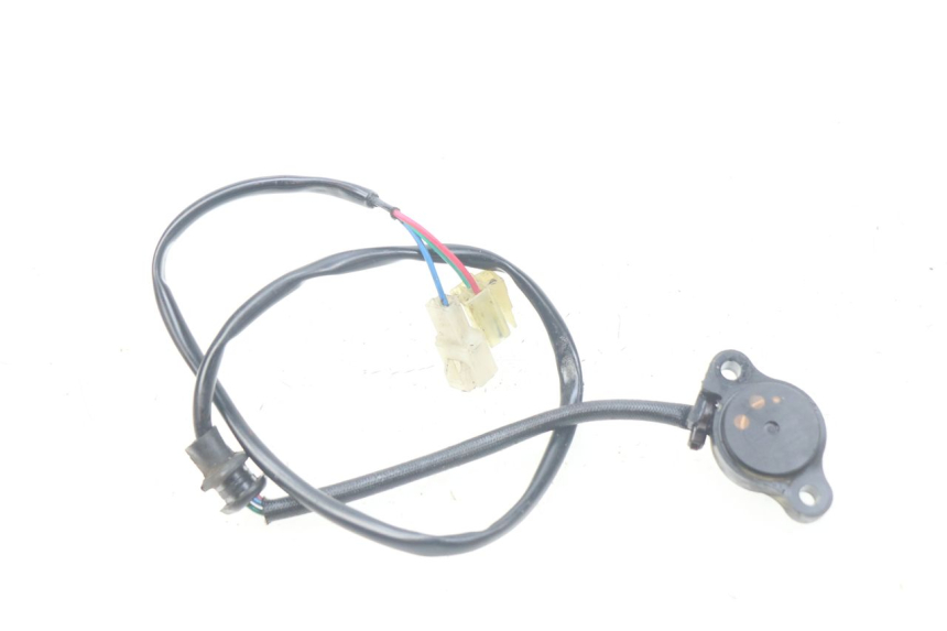 photo de SENSORE DI PUNTO MORTO SUZUKI XF FREEWIND 650 (1997 - 2003) - Vista principale
