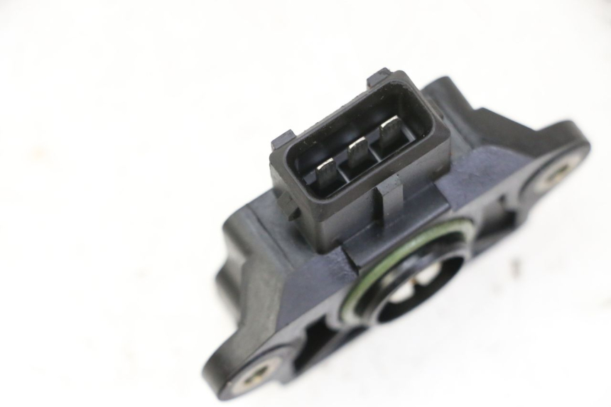 photo de SENSORE TPS BMW C1 125 (2000 - 2003) - Zoom sullo stato d'uso