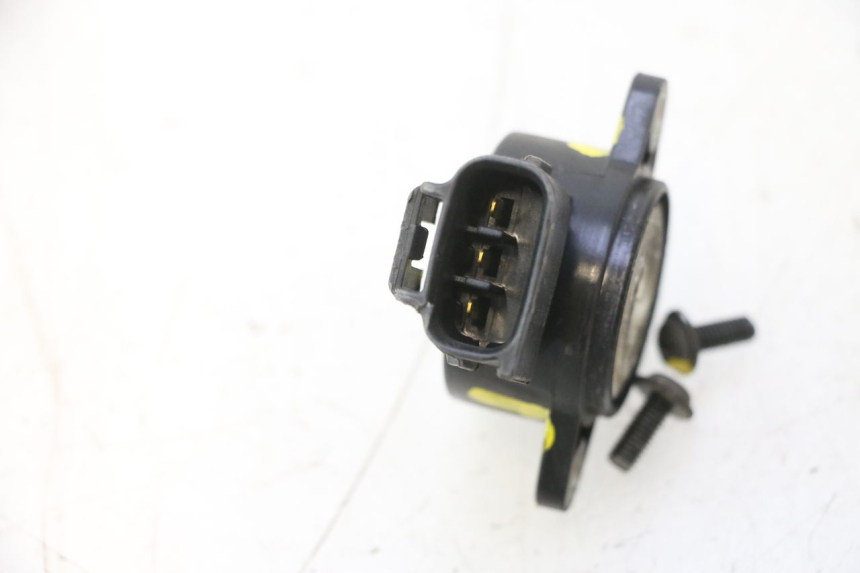 photo de SENSORE TPS SUZUKI BURGMAN 125 (2007 - 2014) - Dettaglio del componente
