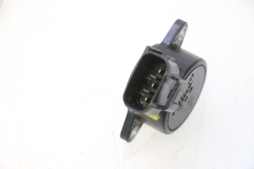 photo de SENSORE TPS SUZUKI BURGMAN 125 (2007 - 2014) - Dettaglio del componente