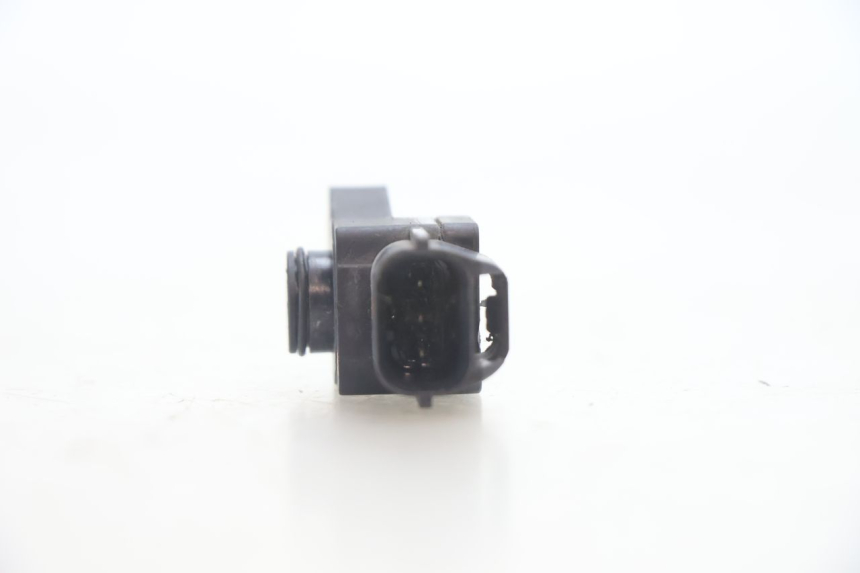 photo de SENSORE TPS BMW C SPORT 650 (2015 - 2021) - Altra angolazione