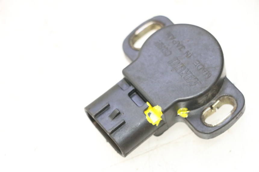 photo de SENSORE TPS SUZUKI GS GSE 500 (2001 - 2003) - Dettaglio del componente