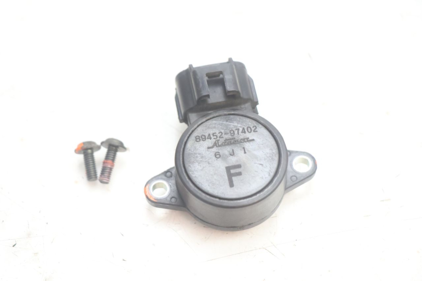 photo de CAPTEUR TPS YAMAHA XMAX X-MAX 125 (2006 - 2009) - Vista principale