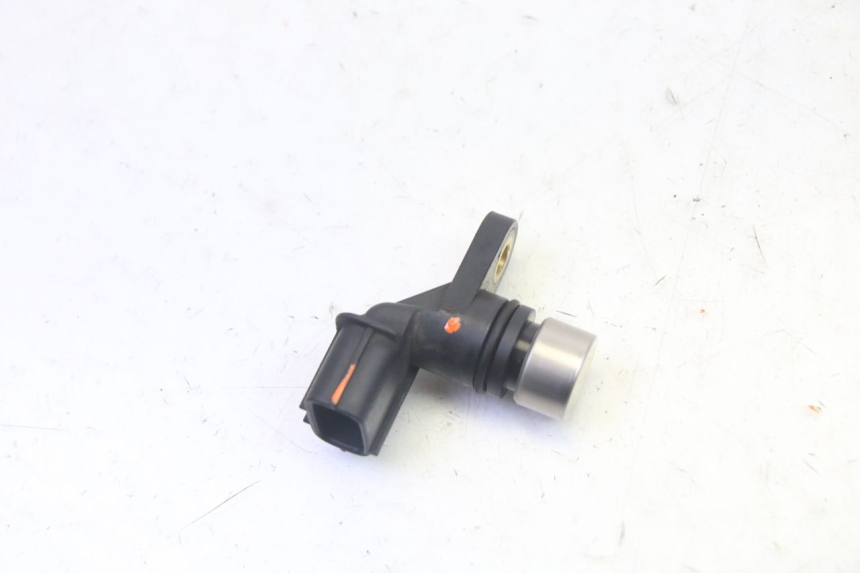 photo de SENSORE VELOCITÀ HONDA FES S-WING SWING ABS 125 (2007 - 2015) - Dettaglio del componente