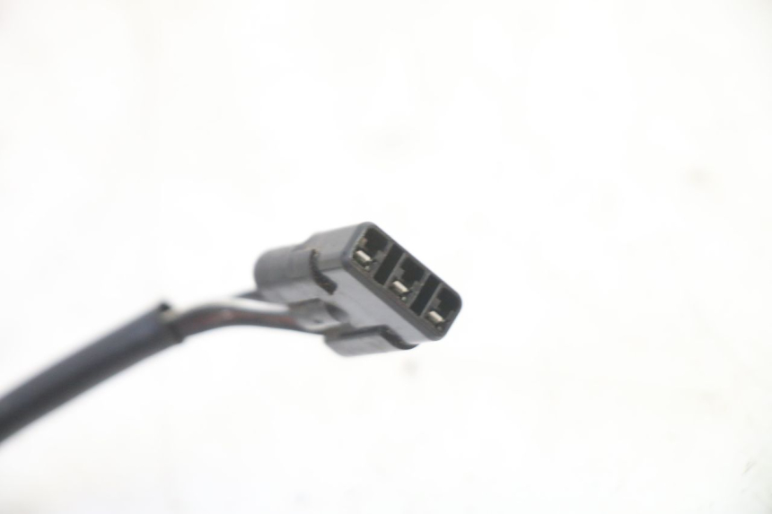 photo de SENSORE VELOCITÀ SUZUKI GSR 750 (2011 - 2017) - Altra angolazione