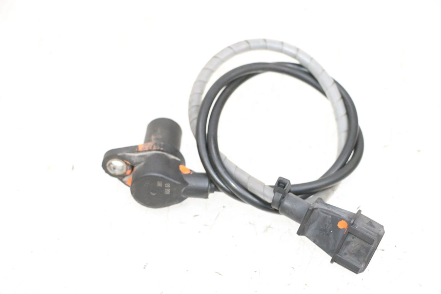 photo de SENSORE VELOCITÀ PIAGGIO NEW TYPHOON 50 (2018 - 2021) - Primo piano tecnico