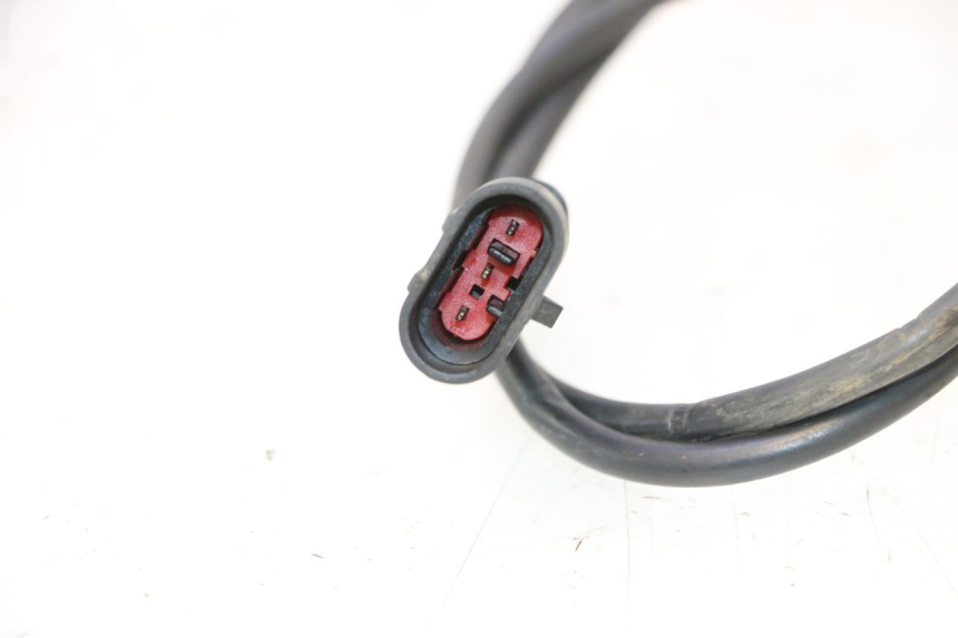 photo de SENSORE VELOCITÀ DUCATI SS IE DS CARENEE 1000 (2002 - 2006) - Primo piano tecnico