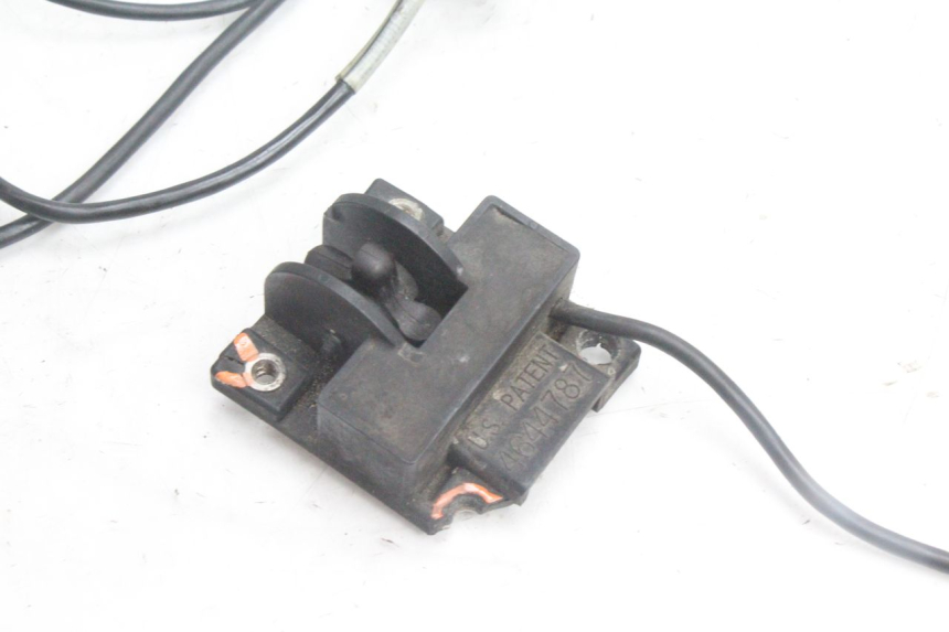photo de SENSORE VELOCITÀ YAMAHA WAVE RUNNER GP R 1200 (2000 - 2003) - Altra angolazione
