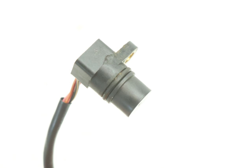 photo de SENSORE VELOCITÀ YAMAHA YZF R6 600 (2008 - 2009) - Altra angolazione