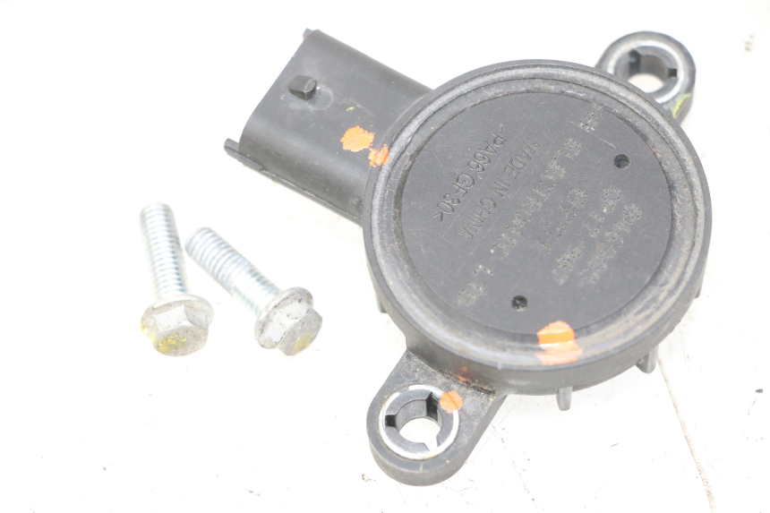 photo de SENSORE POSIZIONE ROLL LOCK PIAGGIO MP3 500 (2011 - 2015) - Vista principale