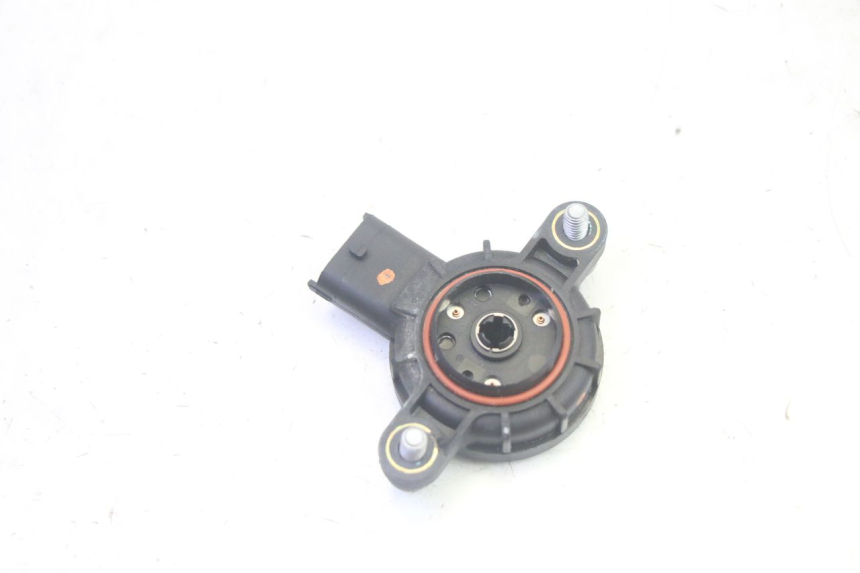 photo de SENSORE POSIZIONE ROLL LOCK PIAGGIO MP3 RL 250 (2006 - 2010) - Altra angolazione