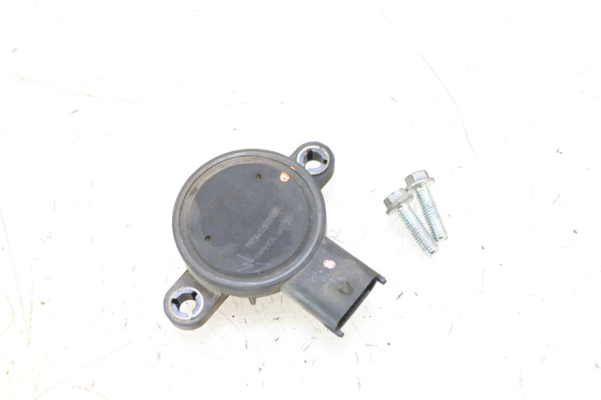photo de SENSORE POSIZIONE ROLL LOCK PIAGGIO MP3 125 (2006 - 2014) - Vista principale