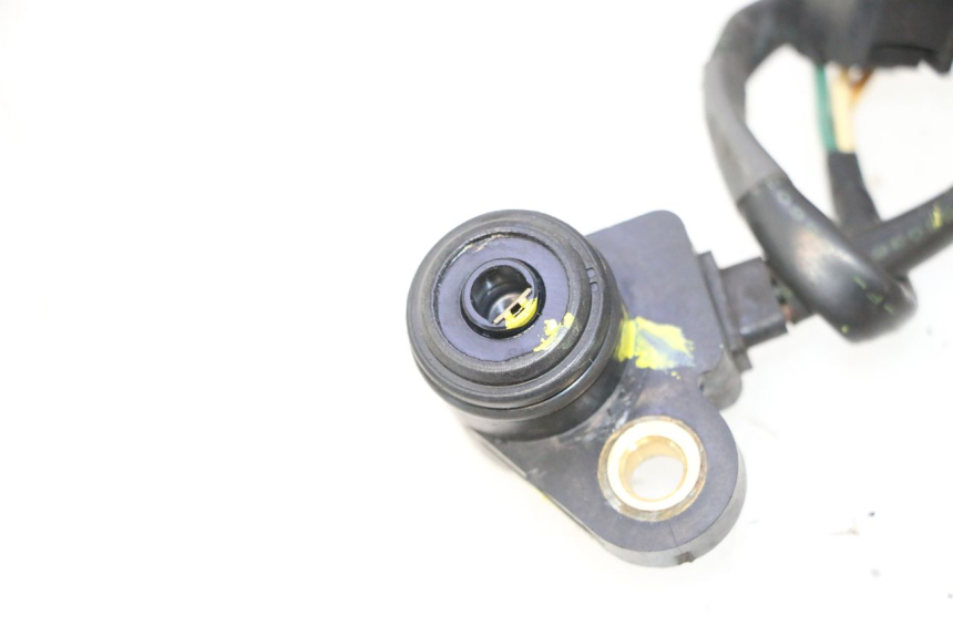 photo de SENSORE POSIZIONE ROLL LOCK PIAGGIO MP3 500 (2016 - 2018) - Primo piano tecnico
