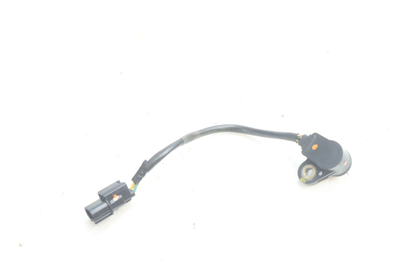 photo de SENSORE POSIZIONE ROLL LOCK PIAGGIO MP3 500 (2016 - 2018) - Primo piano tecnico