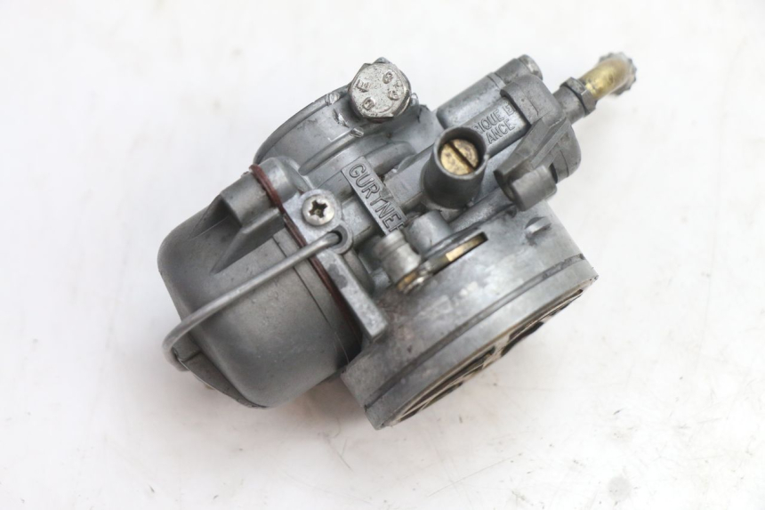 photo de CARBURATORE PEUGEOT 103 SPX CLIP 50 (1989 - 1992) - Primo piano tecnico
