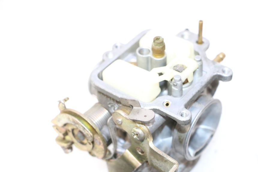 photo de CARBURATORE KYMCO AGILITY 4T 10" 50 (2005 - 2018) - Focus sulla struttura