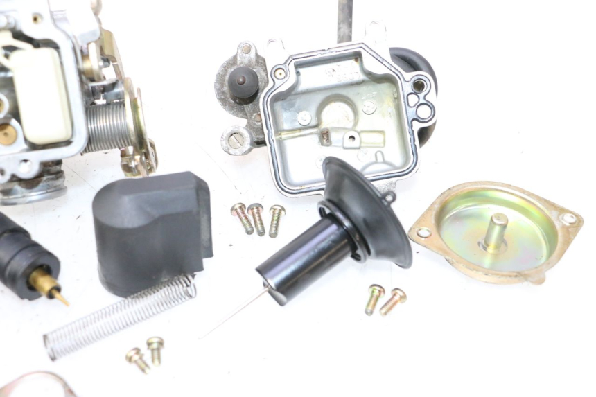 photo de CARBURATORE KYMCO AGILITY 4T 10" 50 (2005 - 2018) - Zoom qualità usato