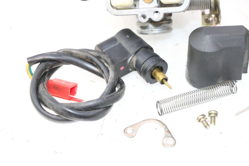 photo de CARBURATORE KYMCO AGILITY 4T 10" 50 (2005 - 2018) - Vista principale