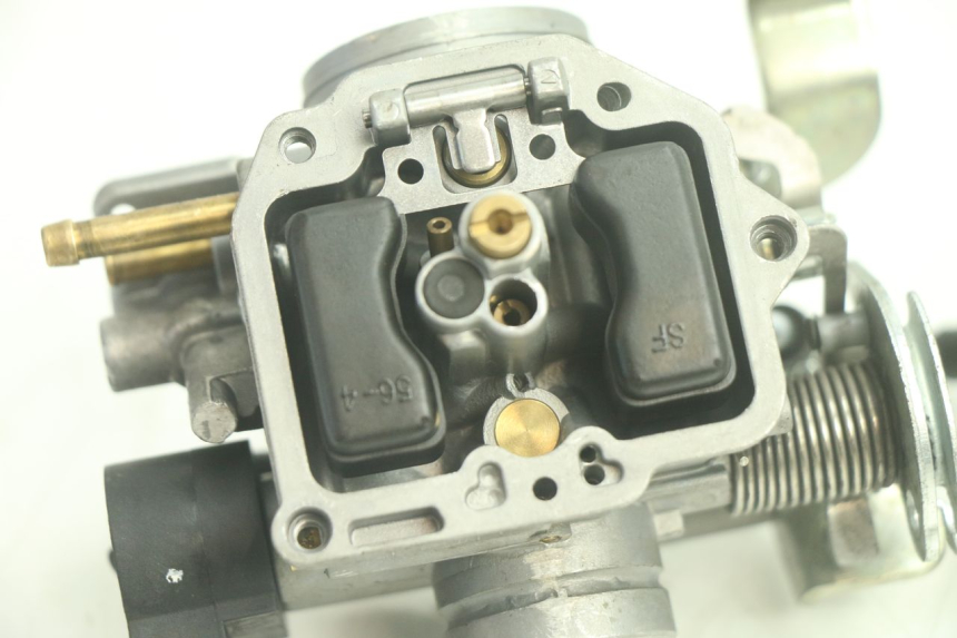 photo de CARBURATORE KYMCO AGILITY 4T 50 (2018 - 2022) - Stato della superficie e materiale
