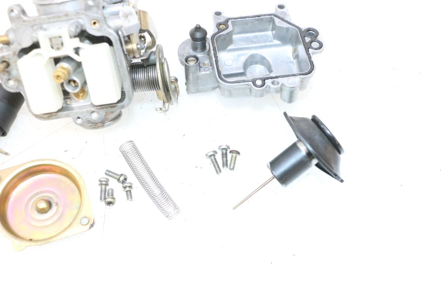 photo de CARBURATORE KYMCO AGILITY 4T 50 (2005 - 2018) - Primo piano ad alta risoluzione