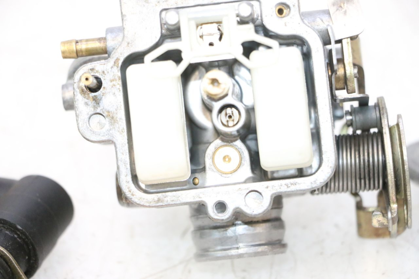 photo de CARBURATORE KYMCO AGILITY 4T 50 (2005 - 2018) - Ispezione visiva dettagliata
